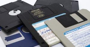 Floppy Disk Error Leads to USENET Data Loss Floppy Disk Error Leads to USENET Data Loss